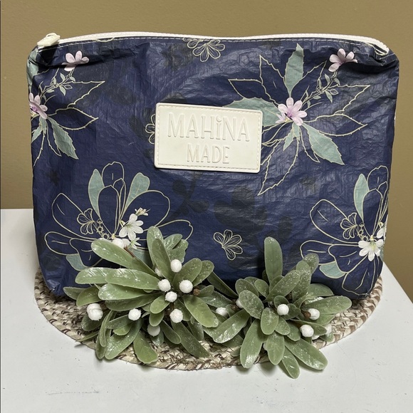 Aloha Collection “Mahina Made Large Pouch - Picture 1 of 7